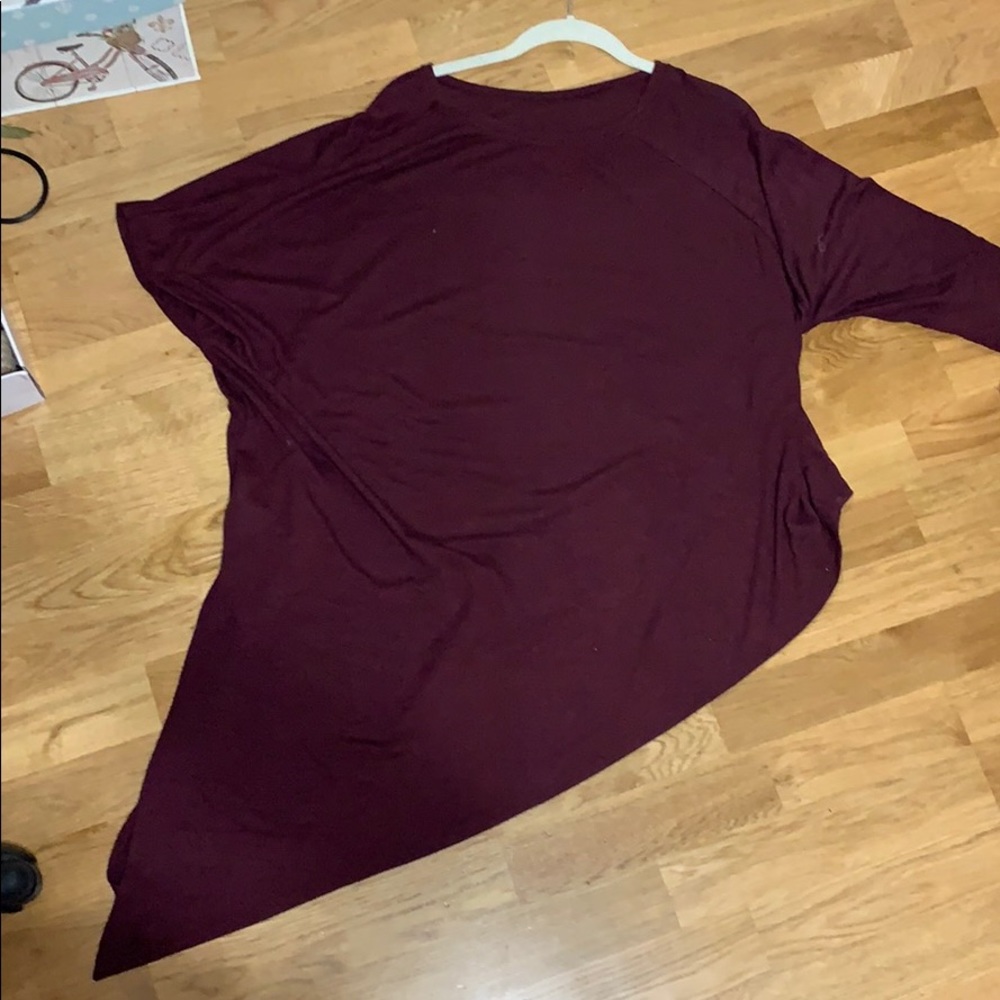 Garnet red top